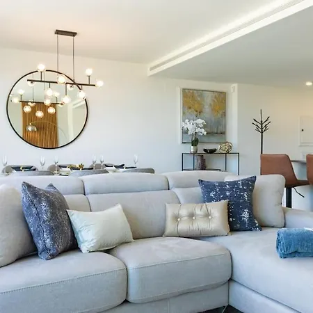 The Golden Oasis Penthouse *